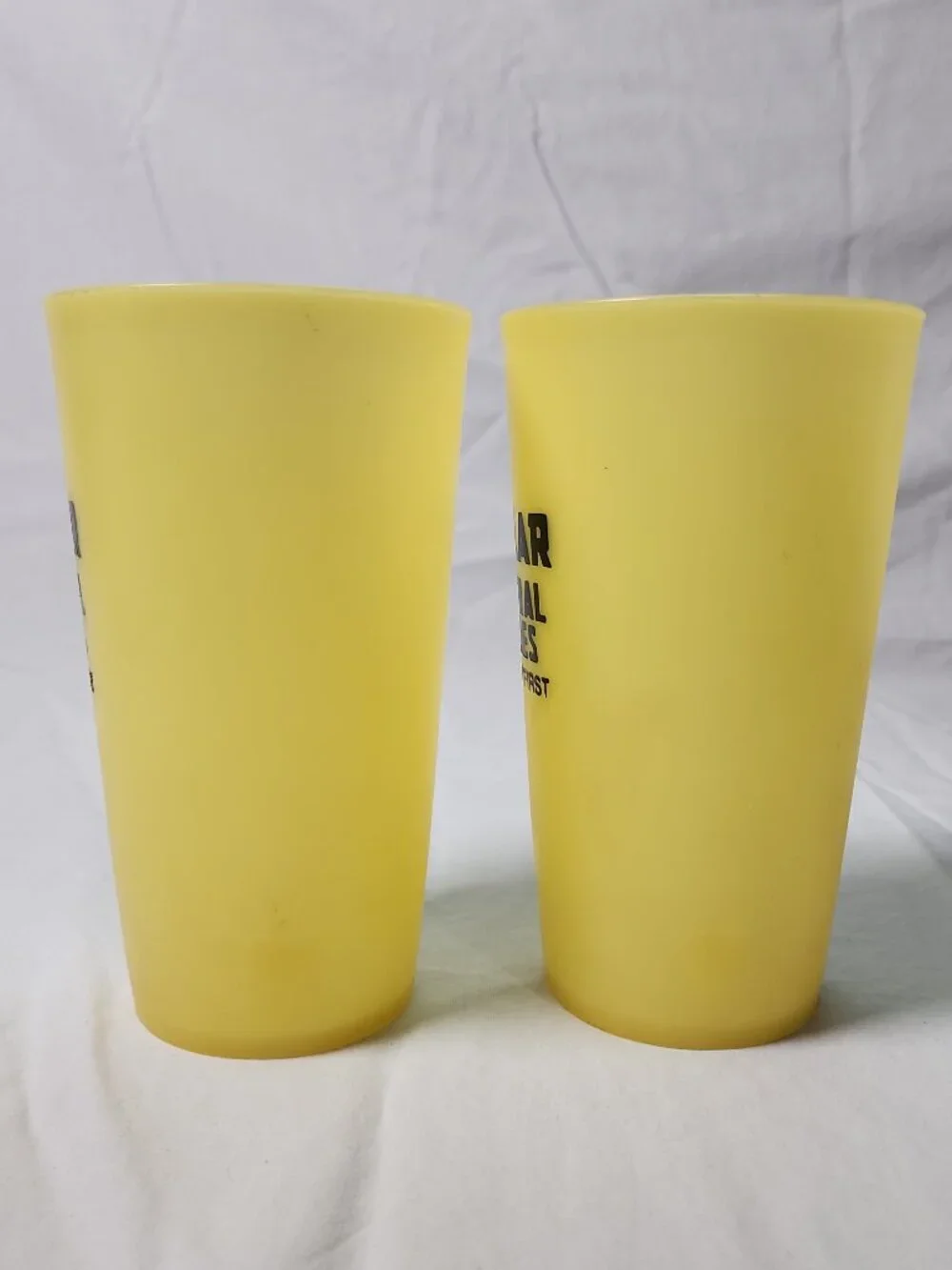 Vintage Retro Dollar General Advertising Stadium Cup Yellow Lot of 2 Large DG
